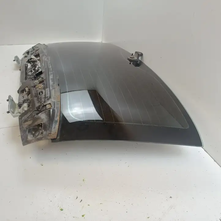 BMW 3 E46 (1998 - 2005)  43R001026 Открываемое стекло крышки багажника