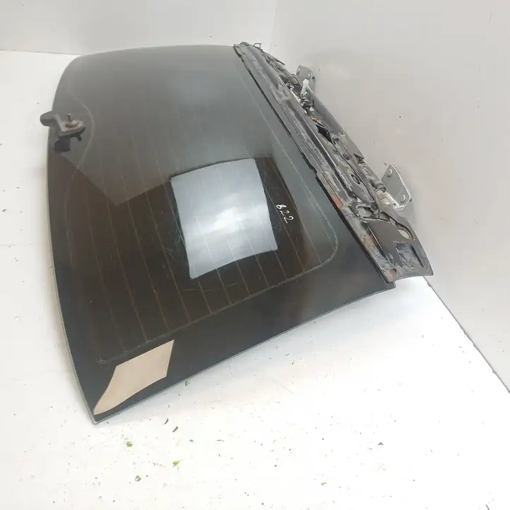 BMW 3 E46 (1998 - 2005)  43R001026 Открываемое стекло крышки багажника