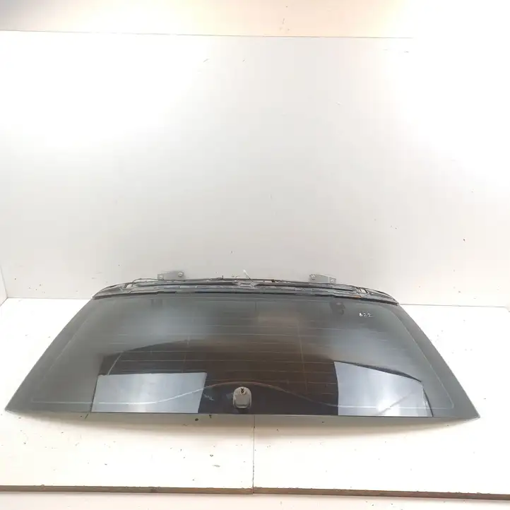 BMW 3 E46 (1998 - 2005)  43R001026 Открываемое стекло крышки багажника