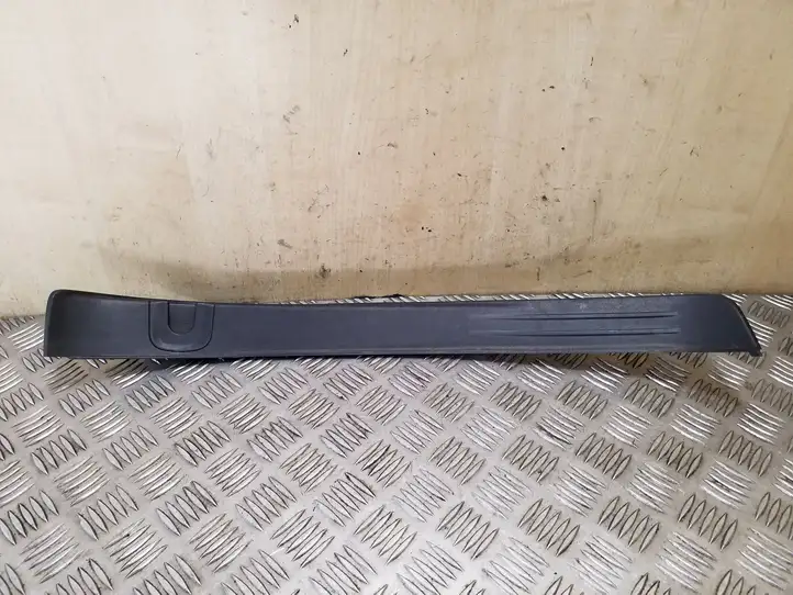 Subaru Outback (2003 - 2007) 94061AG030 Внутренняя отделка заднего порога — фото 4