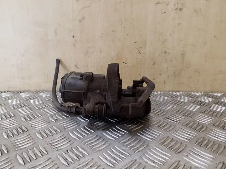 Volvo XC60 (2008 - 2013) 32332594 Тормозной суппорт задний — фото 7