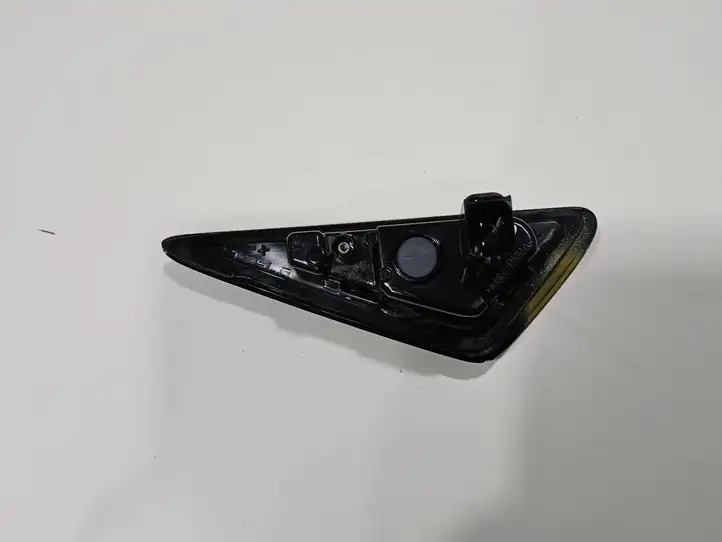 Tesla Model X (2015 - 2021) 103434400C Боковая камера в крыле — фото 2