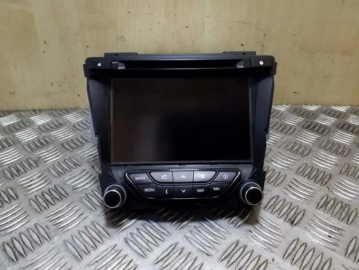 Hyundai i40 (2011 - ) 965603Z100 Магнитола / мультимедийная система — фото 1