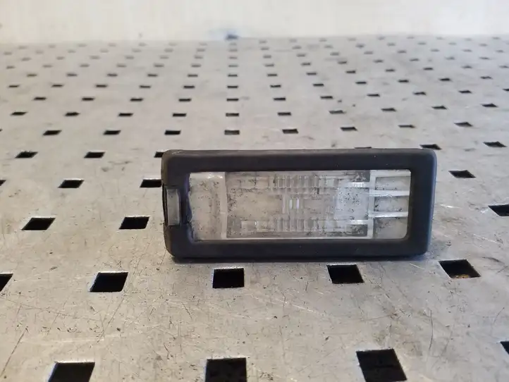 Renault Scenic III - Grand scenic III (2009 - 2016) 8200013577G Подсветка номера — фото 1
