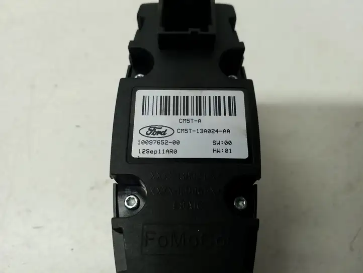 Ford Focus (2011 - 2015) CM5T13A024AA Включатель фонарей — фото 4