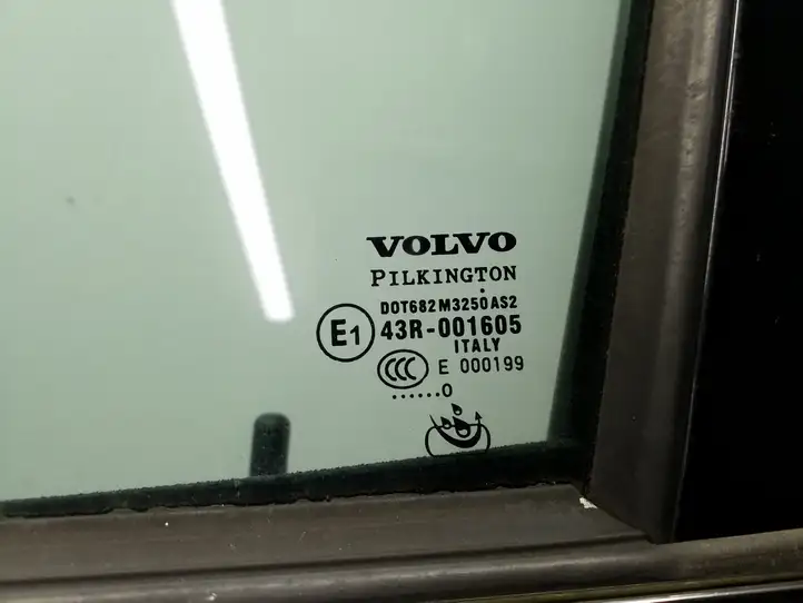 Volvo XC90 (2006 - 2014) Дверь — фото 2