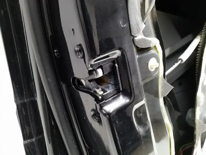 Volvo XC90 (2006 - 2014) Дверь — фото 3