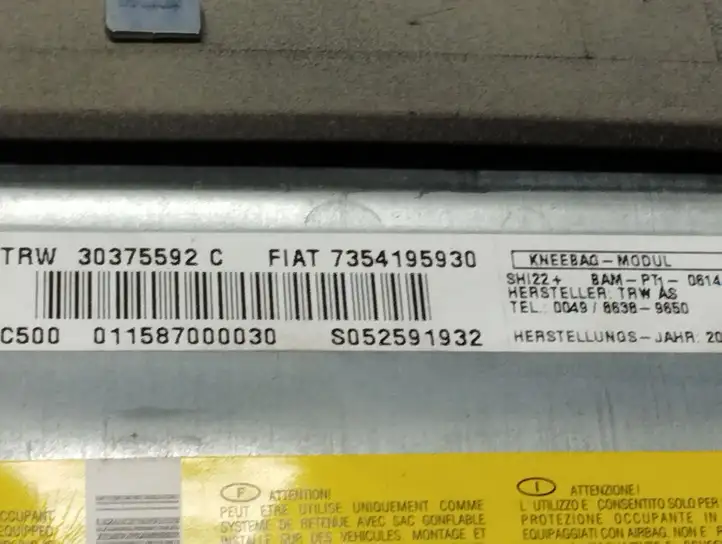 Fiat Croma (2005 - 2011) 30375592C Коленная подушка безопасности — фото 3