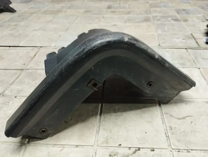 (2000 - ) 8Z0853580 Наружная отделка заднего порога — фото 2