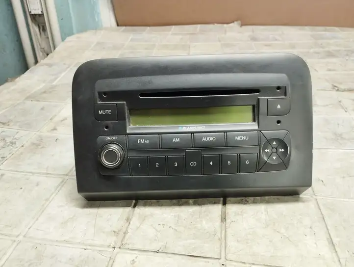 Fiat Croma (2005 - 2011) 7646335316 Магнитола / мультимедийная система — фото 1