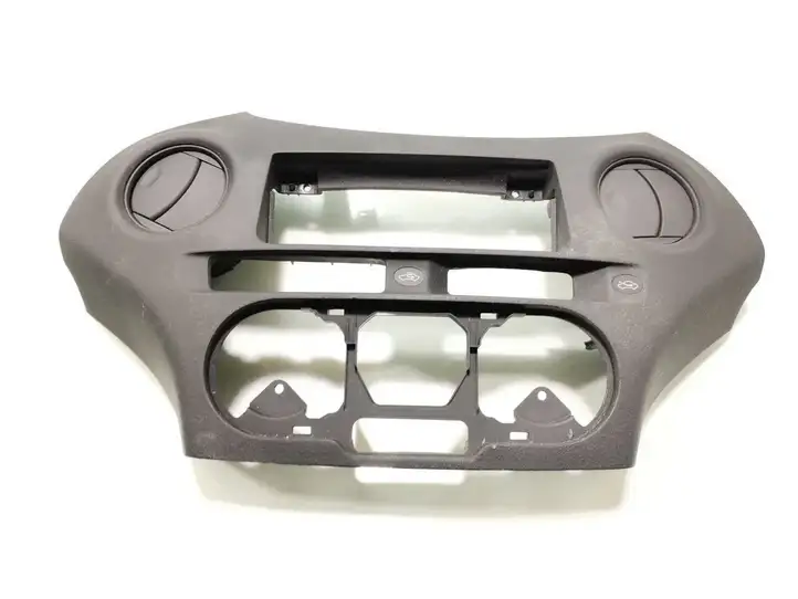 Toyota Yaris (2003 - 2005) 55650-0D050 Центральный воздушный дефлектор — фото 1