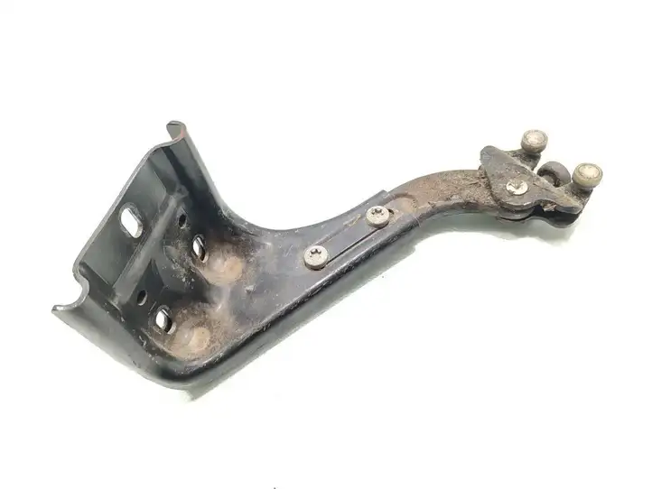 Mercedes-Benz Vito Viano W639 (2003 - 2010) A6397630047 Верхняя направляющая раздвижной двери — фото 1