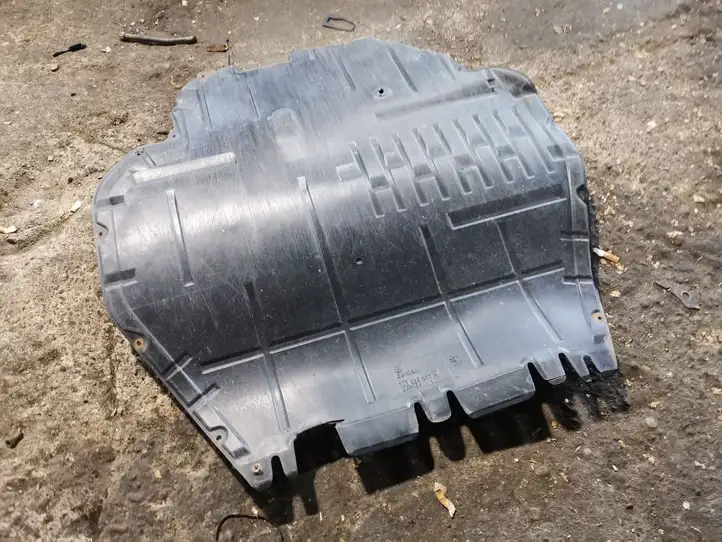 Seat Leon (1M) (1998 - 2006) 1J0825237M Защита двигателя — фото 3