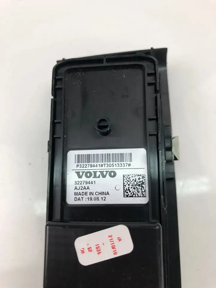 Volvo XC40 (2017 - ) 32279441 Кнопка стеклоподъемников — фото 4