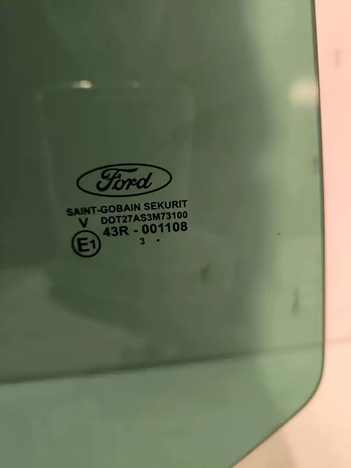 Ford Focus C-MAX (2003 - 2010) 43R001108 Стекло задней двери — фото 3