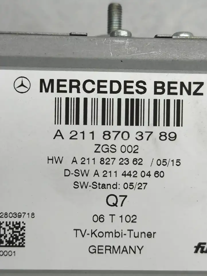 Mercedes-Benz CLS C219 (2003 - 2011) A2118703789 Магнитола / мультимедийная система — фото 9