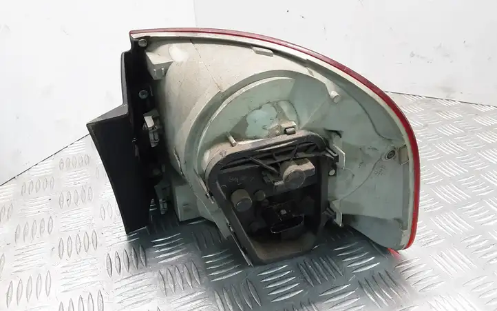 Volkswagen Touareg I (2002 - 2010) 7L6945257 Задний фонарь в кузове — фото 5