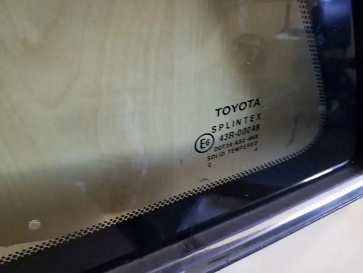 Toyota Avensis T250 (2003 - 2006) Заднее боковое стекло — фото 2