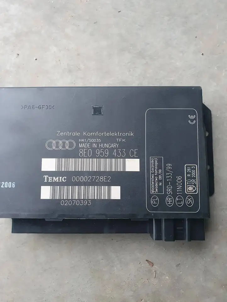 Audi A4 S4 B7 8E 8H (2004 - 2009) 8E0959433CE Модуль комфорта — фото 3