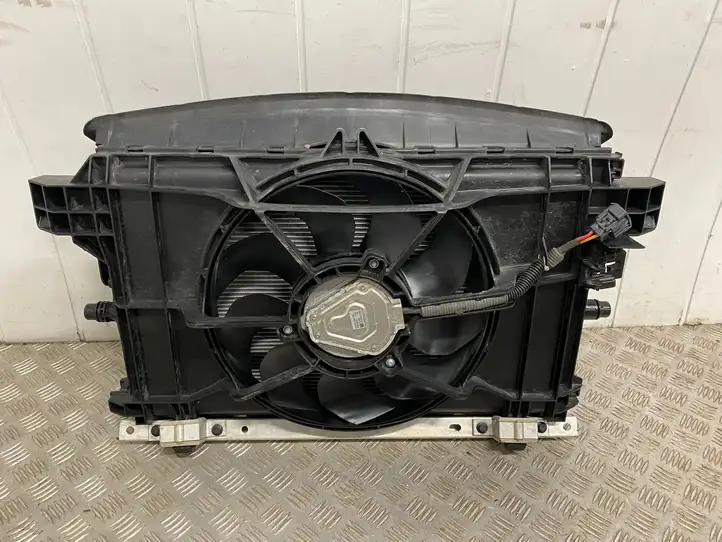 Tesla Model 3 (2017 - 2023) 155978700a Прочие детали салона — фото 1