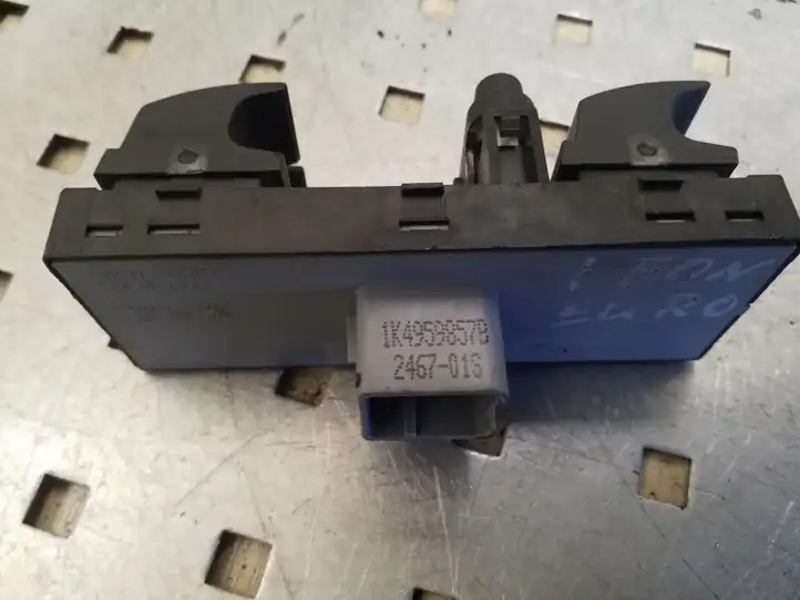 Seat Leon (1P) (2005 - 2012) 1K4959857B Кнопка стеклоподъемников — фото 3