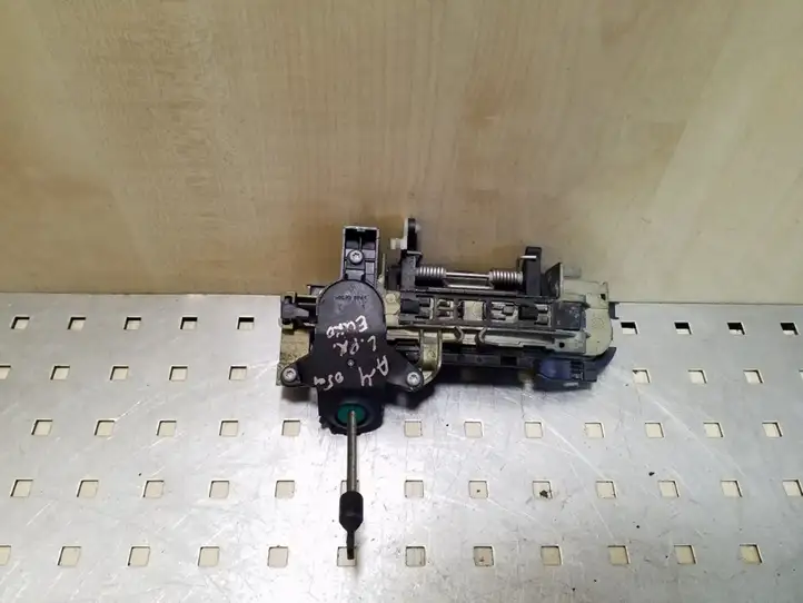 Audi A4 S4 B7 8E 8H (2004 - 2009) Наружная ручка двери — фото 2
