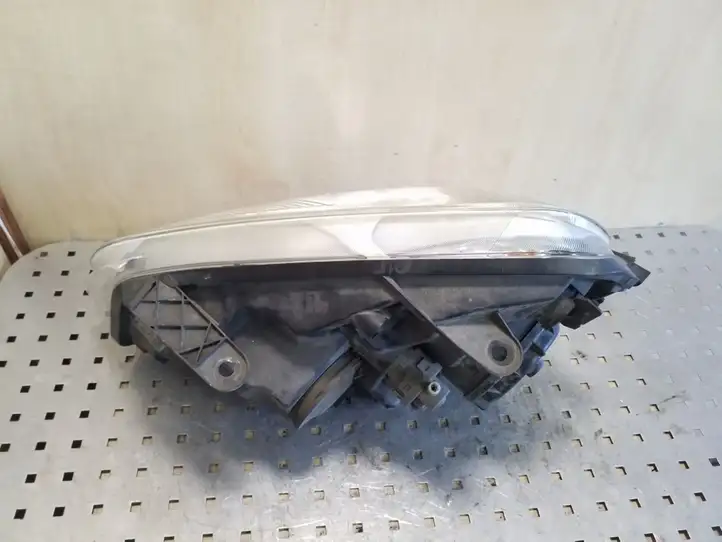 Nissan Qashqai (2006 - 2010) 26010JD01A Передняя фара — фото 2