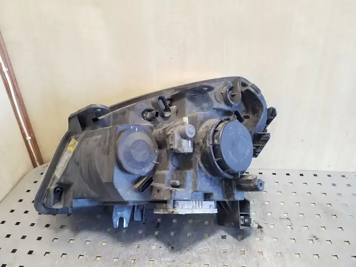 Nissan Qashqai (2006 - 2010) 26010JD01A Передняя фара — фото 3