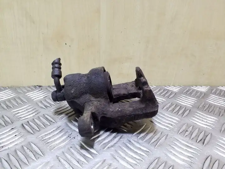 Honda CR-V (2006 - 2009) Тормозной суппорт задний — фото 4