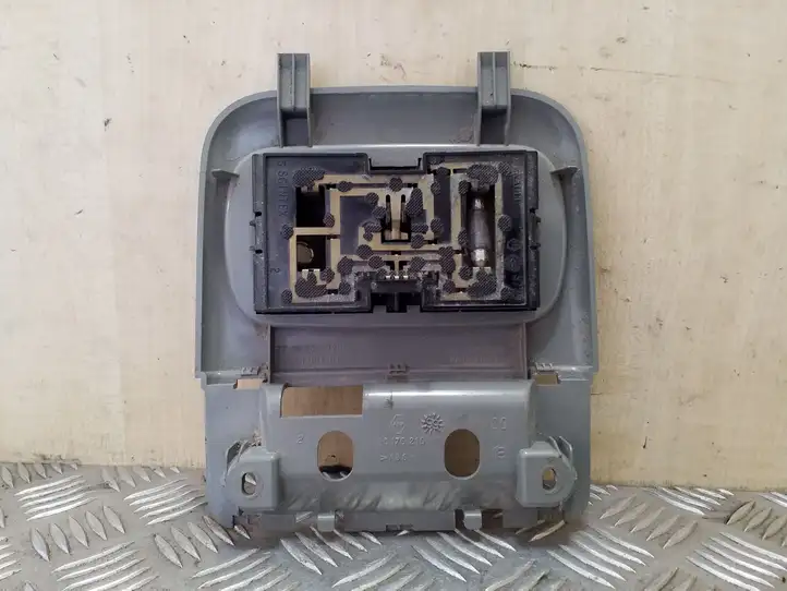 Renault Scenic I (1996 - 2003) 7700832029 Передняя подсветка — фото 2