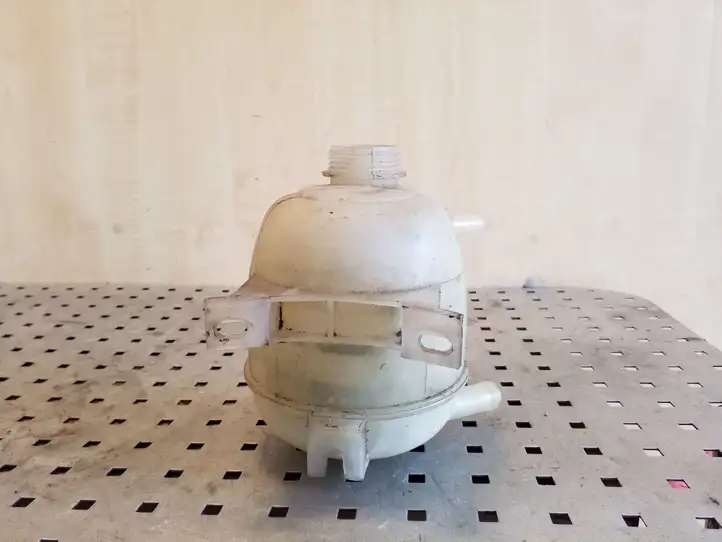 Renault Scenic I (1996 - 2003) 7700839184E Расширительный бачок — фото 3