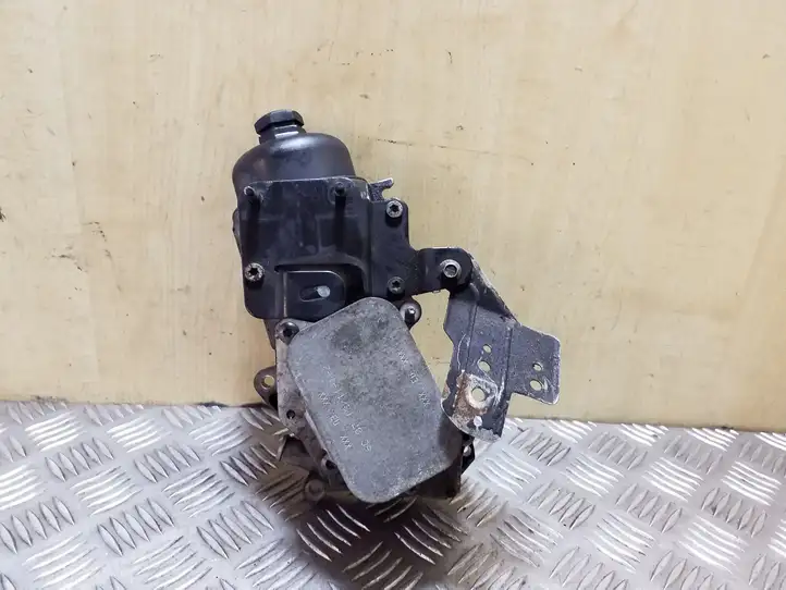 Ford Focus (2011 - 2015) 9687911280G Кронштейн масляного фильтра — фото 1