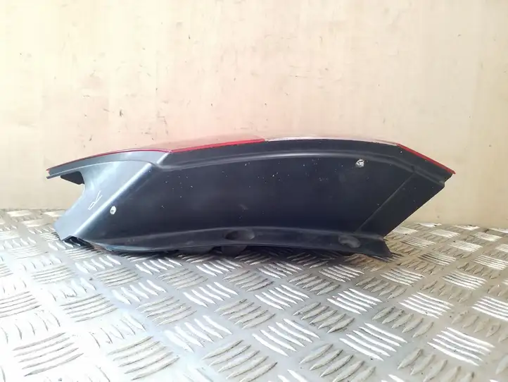 Renault Scenic II - Grand scenic II (2003 - 2006) 8200127702E Задний фонарь в кузове — фото 2