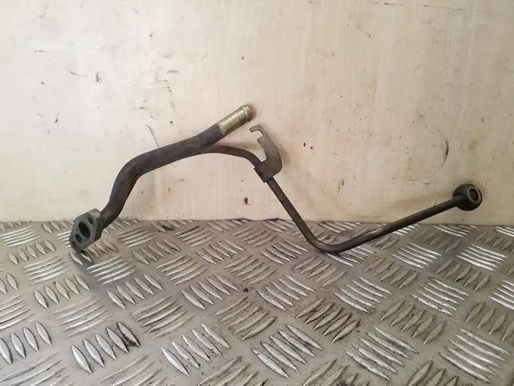 Toyota Corolla E120 E130 (2000 - 2004) Трубки масляной системы — фото 2