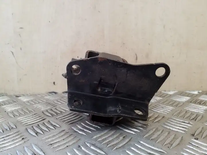 Toyota Corolla E120 E130 (2004 - 2007) 123720D080 Опора двигателя — фото 3