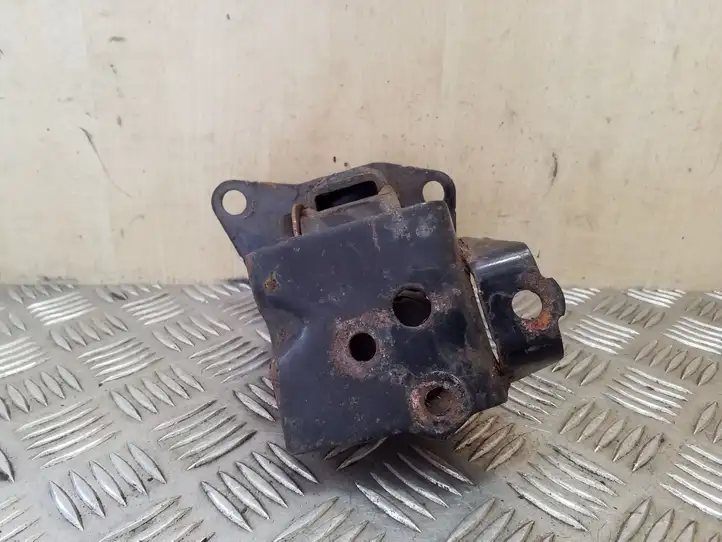 Toyota Corolla E120 E130 (2004 - 2007) 123720D080 Опора двигателя — фото 5