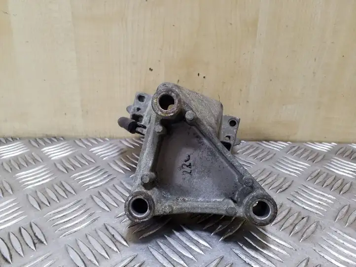 Peugeot 307 CC (2001 - 2005) 9638770480 Кронштейн двигателя — фото 5