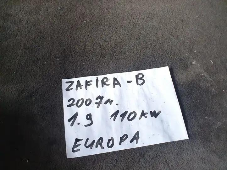 Opel Zafira B (2006 - 2008) Накладка крыла — фото 3