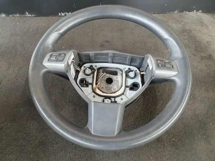 Opel Zafira B (2006 - 2008) Руль — фото 1