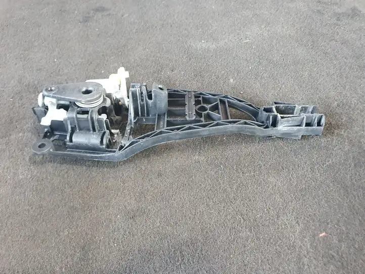 Opel Zafira B (2006 - 2008) Наружная ручка двери — фото 1