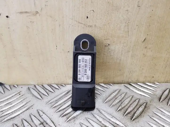 Nissan Qashqai (2006 - 2010) 0281002566 Датчик давления воздуха впуска — фото 1