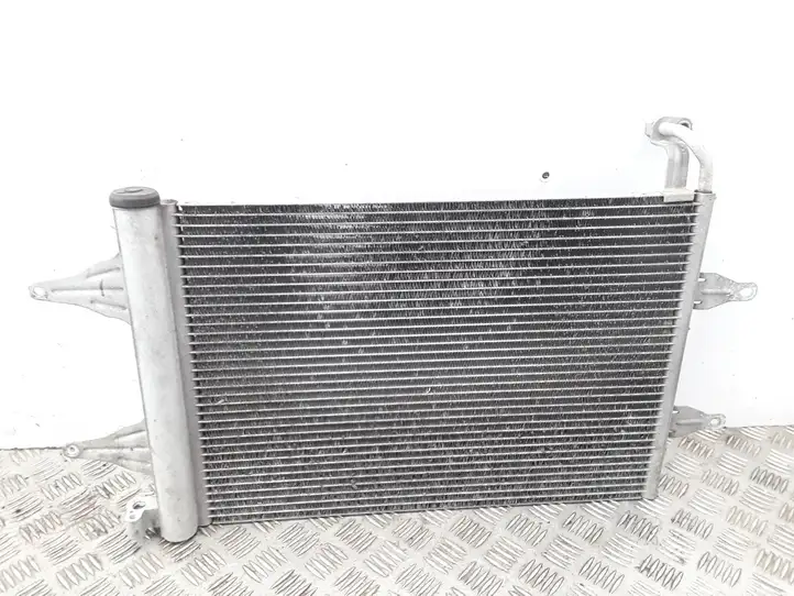 Seat Ibiza III (6L) (2002 - 2008) 6Q0820411K Радиатор кондиционера — фото 1
