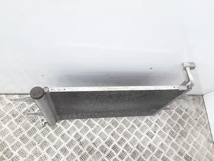 Seat Ibiza III (6L) (2002 - 2008) 6Q0820411K Радиатор кондиционера — фото 2