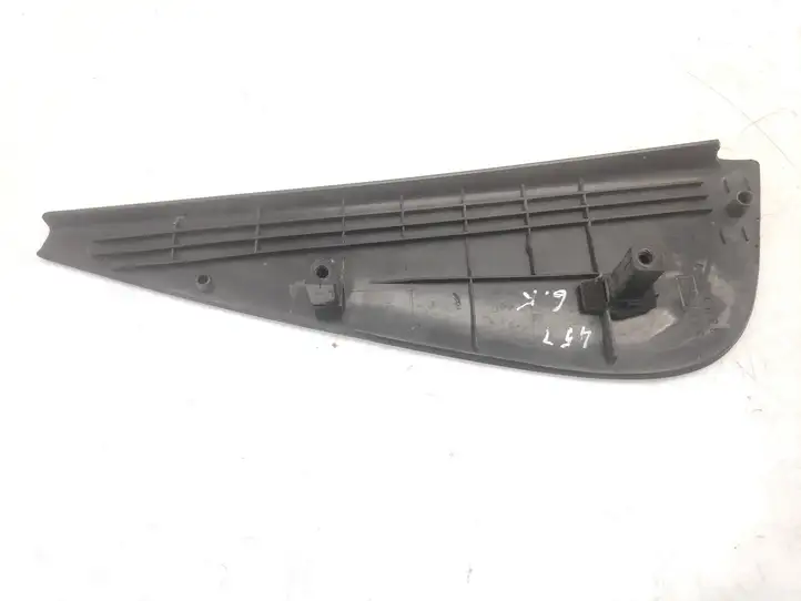 Suzuki Ignis (2000 - 2003) 8397275G00 Накладка стекла задней двери — фото 6