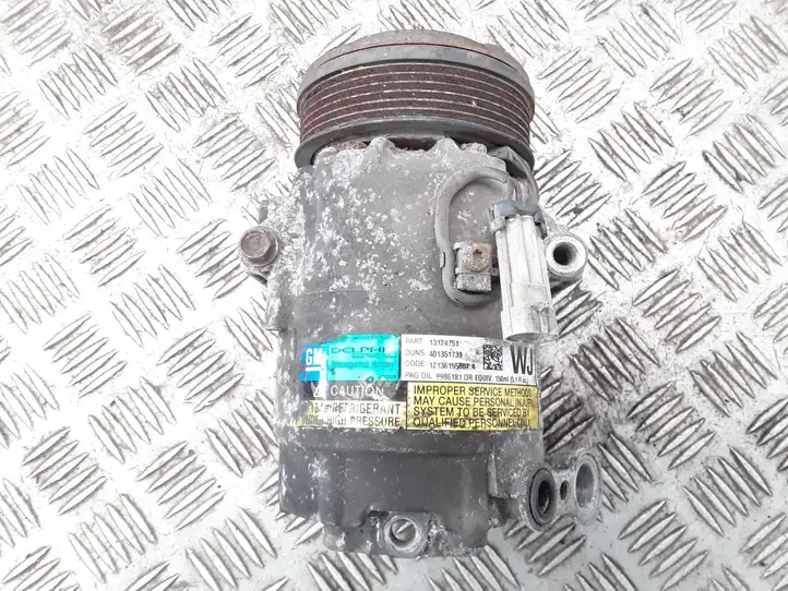 Opel Astra H (2004 - 2009) 13124751 Компрессор (насос) кондиционера воздуха — фото 1