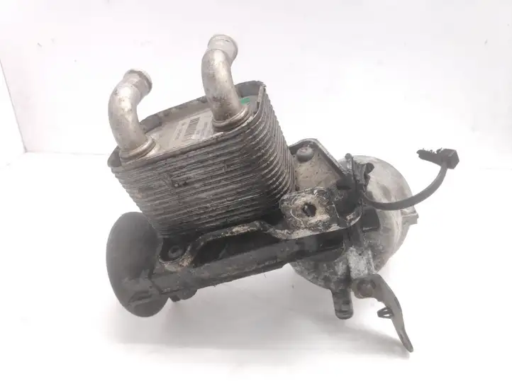 Opel Astra H (2004 - 2009) 8973729421 Кронштейн масляного фильтра — фото 1