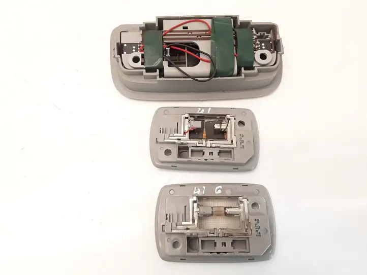 Honda FR-V (2004 - 2009) A32103 Передняя подсветка — фото 4