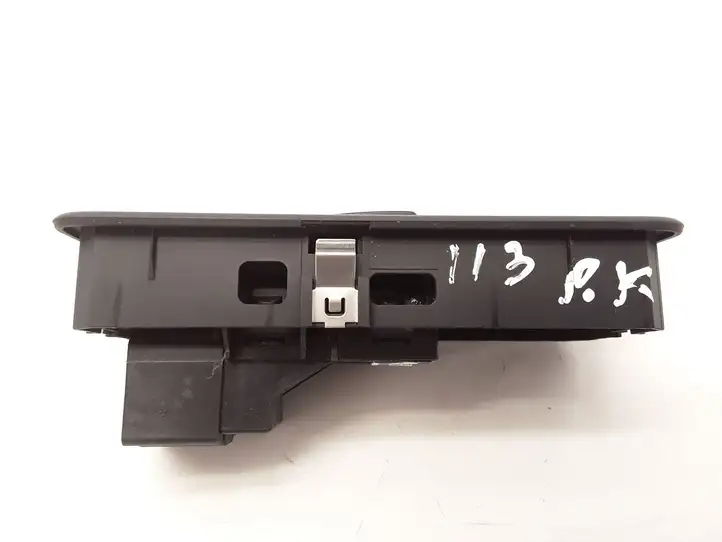 Land Rover Discovery 3 - LR3 (2004 - 2009) YUD501070PVJ Блок кнопок стеклоподъемников — фото 3
