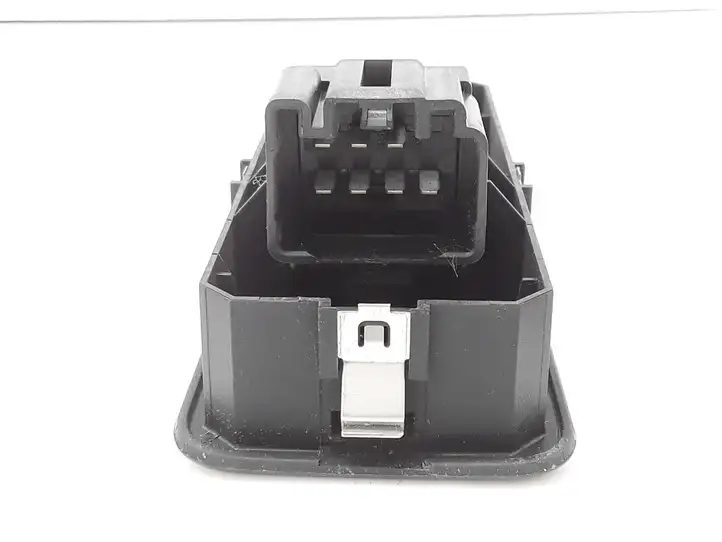 Land Rover Discovery 3 - LR3 (2004 - 2009) YUD501070PVJ Блок кнопок стеклоподъемников — фото 7