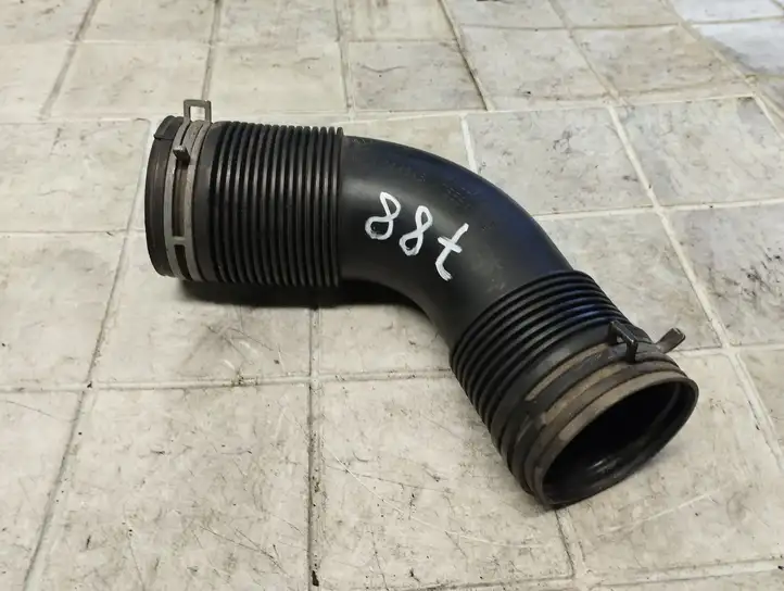 Volkswagen Golf IV (1998 - 2005) 1J0129684B Детали воздухозаборника — фото 1